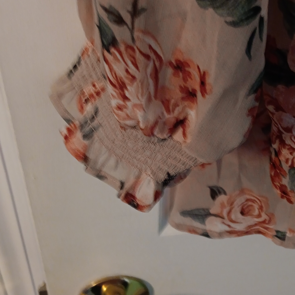 Torrid Size 5 Top - Picture 3 of 3